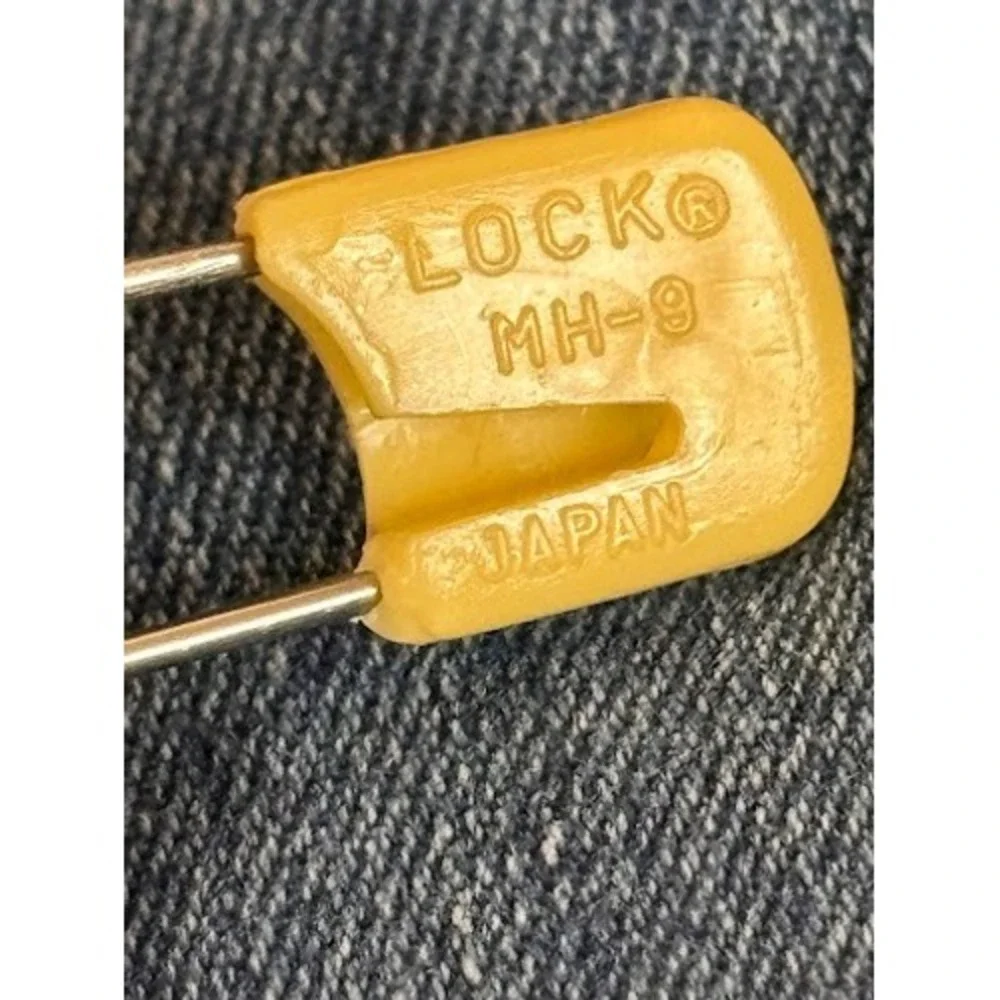 Vintage LOCK MH-9 Safety Pins Japan Locking Head Yellow Blue Set of 5 Heavy Duty